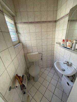 Gäste-WC Vorderhaus