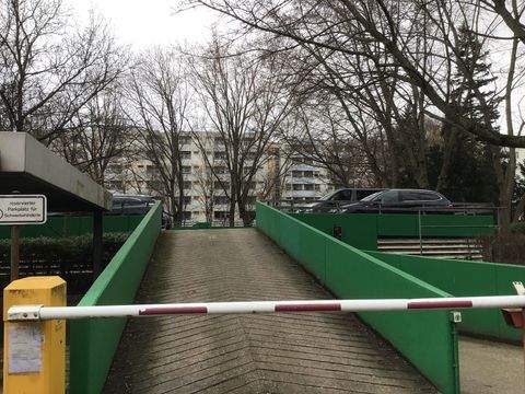 Berlin Garage, Berlin Stellplatz