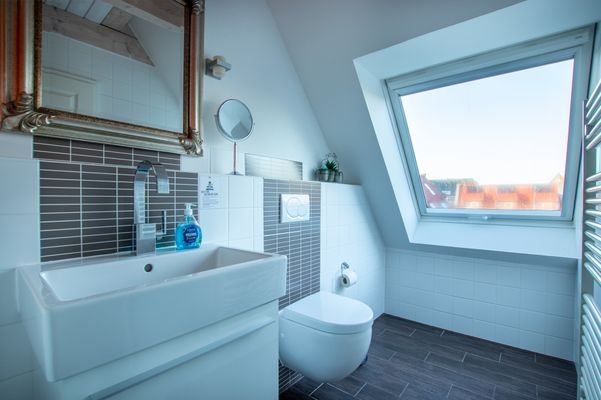Badezimmer DG - Ansicht 1