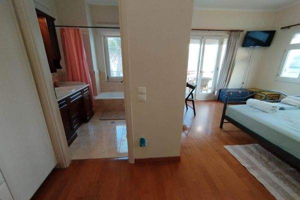 Kreta, Sitia: Modernes Stadthaus in Strandnähe zu verkaufen