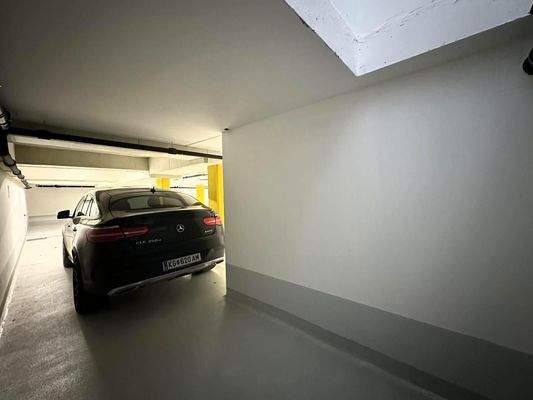 ( verlängerter ) Autoabstellplatz 07