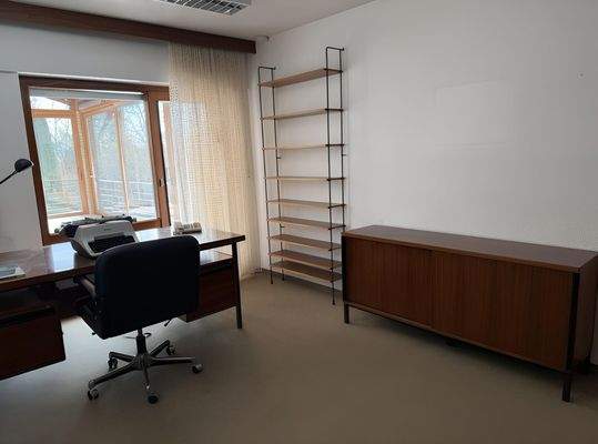 Arbeitszimmer