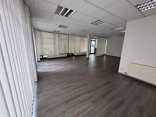 Büro-/Ladenfläche