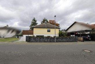 Aussenansicht Straßenseite