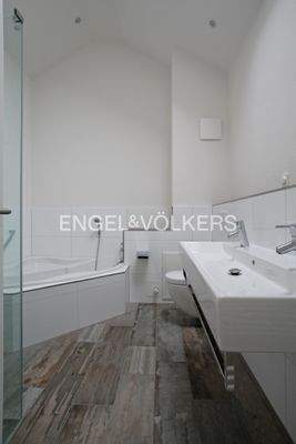 Vollausgestattetes Bad