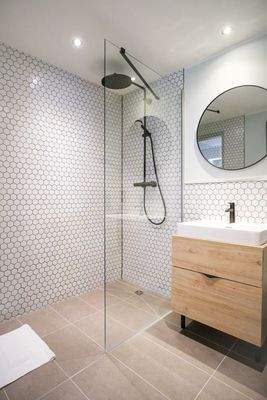 aee9b9de-0041-4631-ace2-b05302514f76