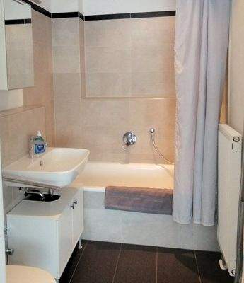 Blumenauer (c) -Badezimmer