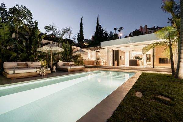 Photo: Villa in Nueva Andalucia