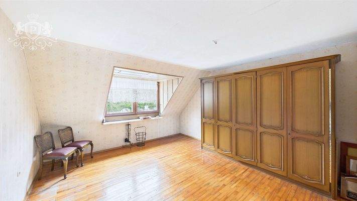 CAM01984G0-PR0473-STILL014