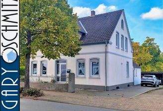 Liebevoll renoviertes Einfamilienhaus mit viel Platz!