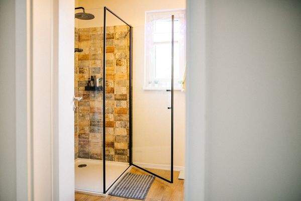 Duschbad im Erdgeschoss