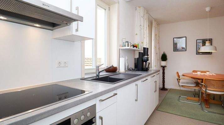 Küche OG mit Essplatz