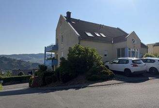 seitliche Front