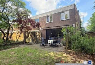 rückwärtige Ansicht