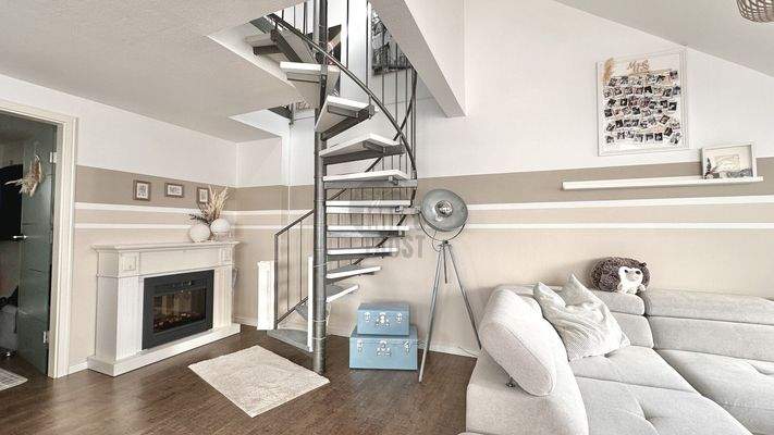 Wendeltreppe nach oben