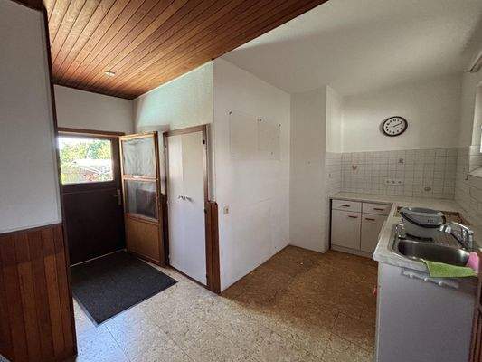 Küche mit Gartenausgang EG