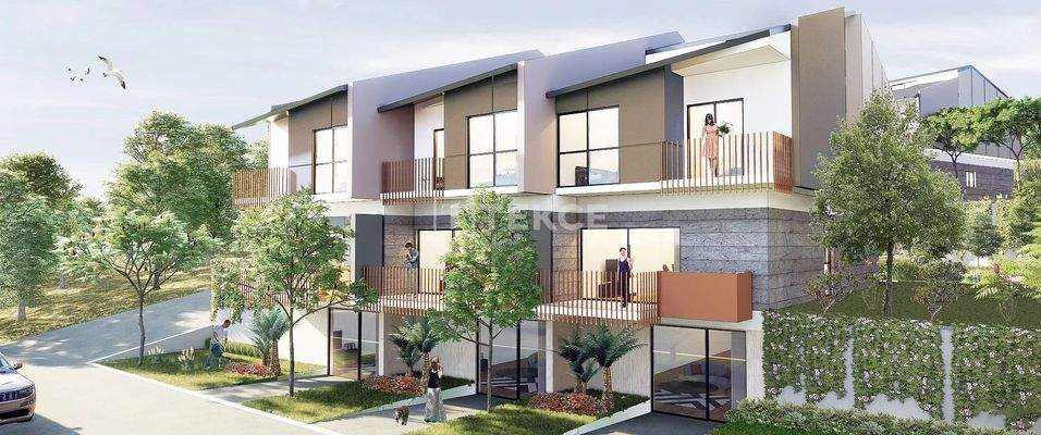 Sea View Houses with Garden and Pool in Urla Izmir