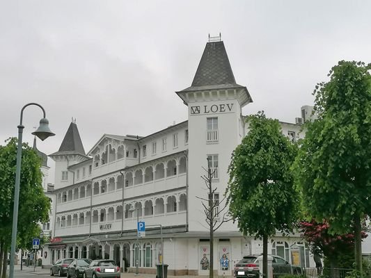 LOEV Hotel
