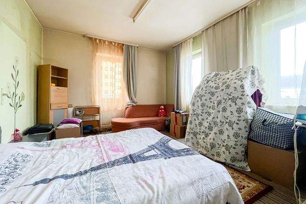 eines_der_Schlafzimmer_EG