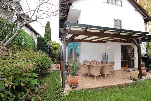 Haus Süd-Ostansicht 2.JPG