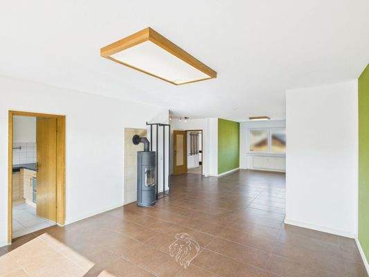 Haus links, EG: Wohn-Essbereich