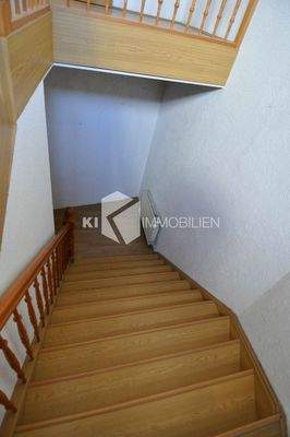 Treppenaufgang zum DG