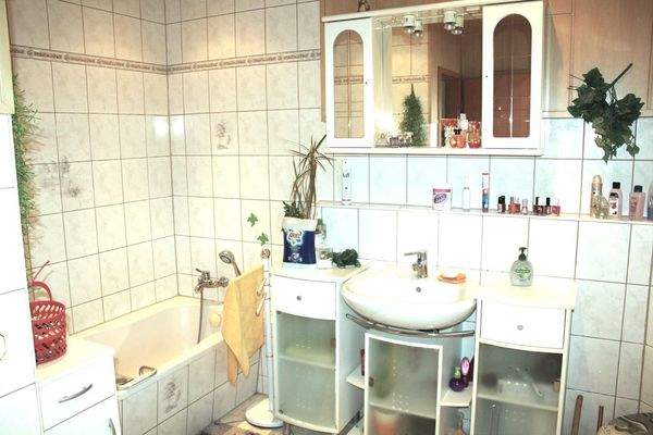 Badezimmer Wohneinheit 2