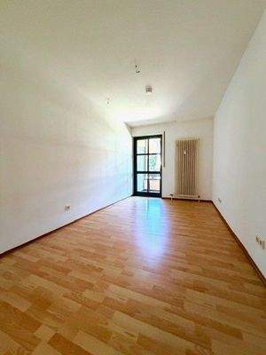 Wohnraum Ansicht 1.jpg