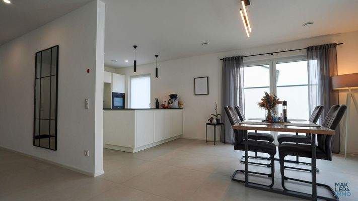 Offener Wohn-, Ess- und Kochbereich