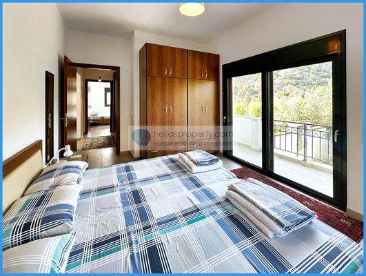 f68eb8ee36184f54ba0916a0fb9f713d-original