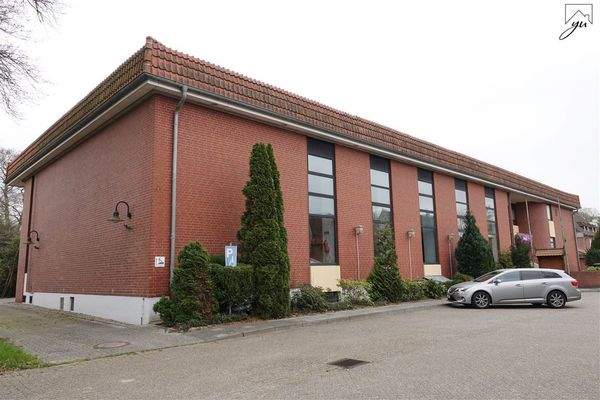 geräumige Obergeschossräumlichkeiten 