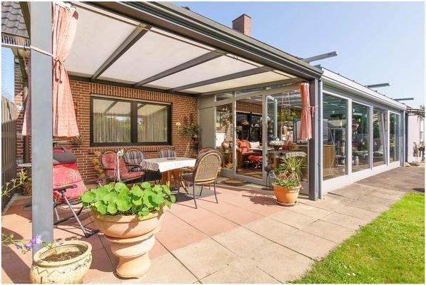 überdachte Terrasse