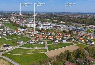 Markierte Grundstücksflächen mit Umgebung.jpg