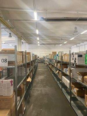 Lager-/Produktionshalle