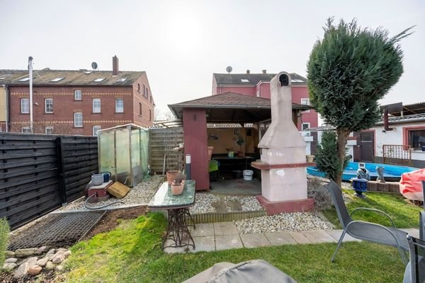 Garte_Grillplatz_Terrasse