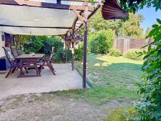 kleine Terrasse - Sommer | August 2025