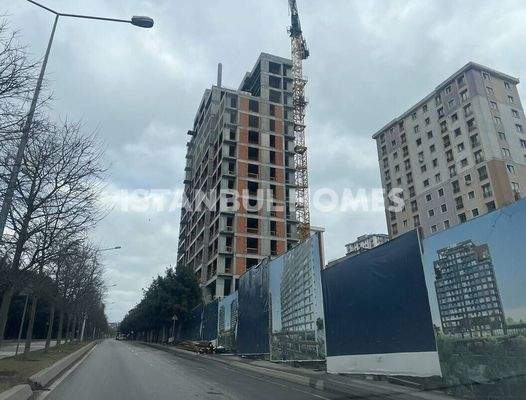Apartments in a Complex Near Metro Station in Umraniye Istanbul