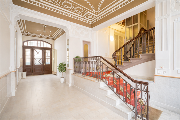 Foyer und Zugang Gartenhaus