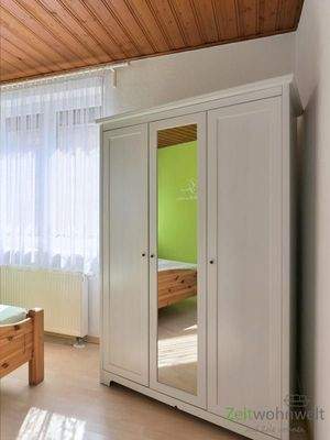 verspiegelter Schlafzimmerschrank