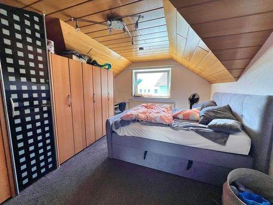 OG Schlafzimmer (WE1)