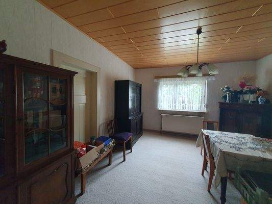 16. EG Wohnzimmer.jpg