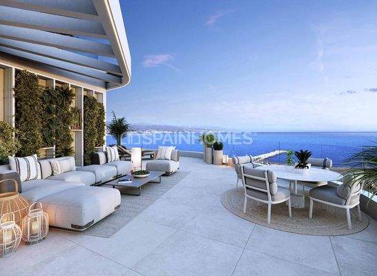 Beachfront Flats in a Complex with Rich Amenities in Malaga