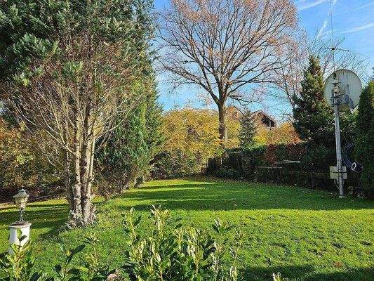 Grundstück nach rechts