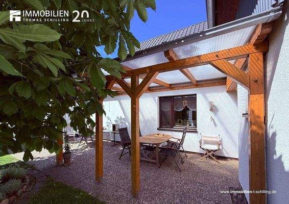  ZFH2552 •  Überdachte Terrasse Haus