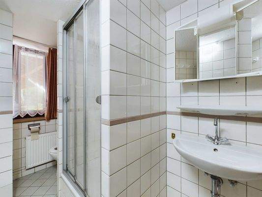 Mehrfamilienhaus Schwalbach