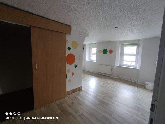 Haus rechts - OG- Zi 2