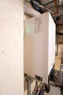 neues Gasbrennwertgerät