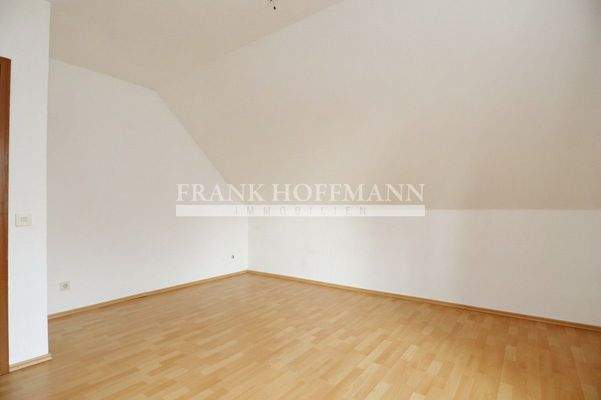 2. Schlafzimmer DG (2)