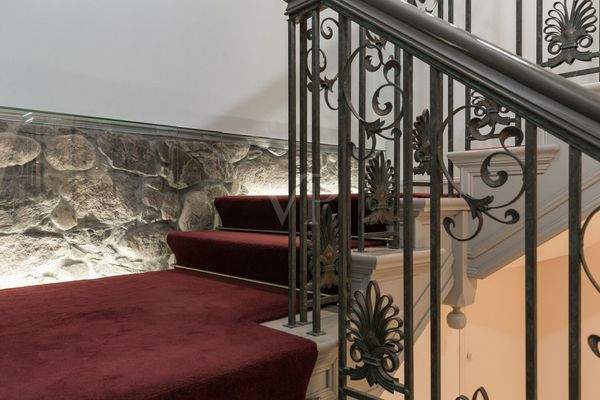 Aufgang ins Obergeschoss