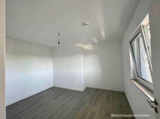 Jalousien gibt es hier natürlich